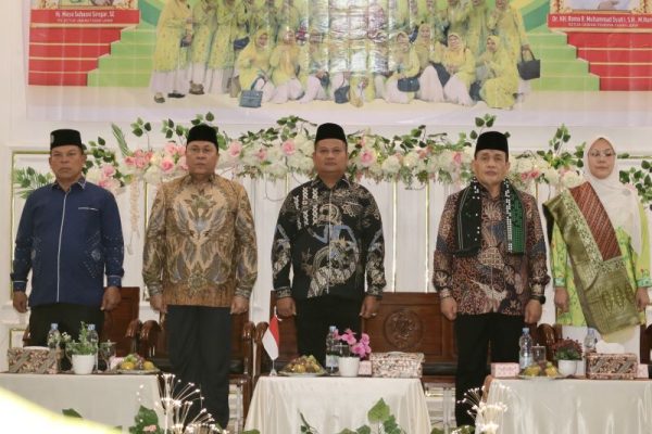 Menyongsong Keluarga Religius dan UMKM Berdaya: Wakil Menteri Agama RI dan Wabup Asahan Hadiri Konsolidasi Fahmi Ummi se-Sumatera Utara