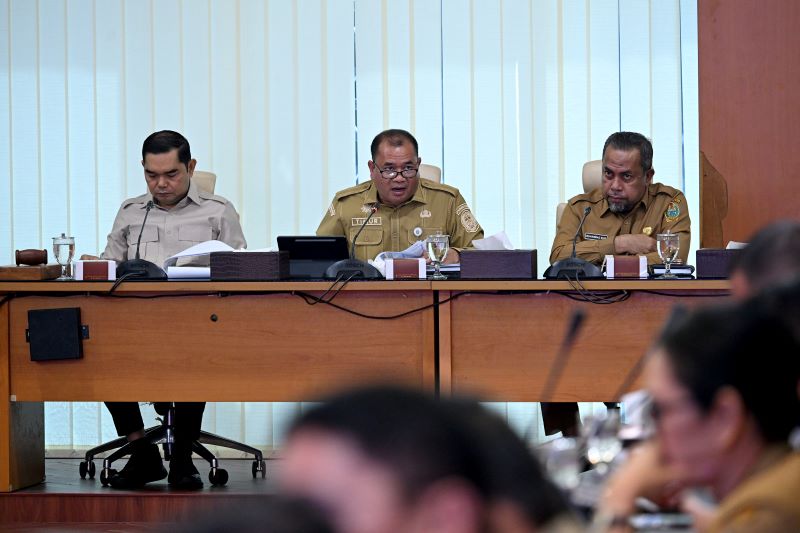 Pemprov dan DPRD Sumut Tuntaskan Evaluasi P-APBD 2026, Pendapatan Daerah Naik Rp1,29 Triliun