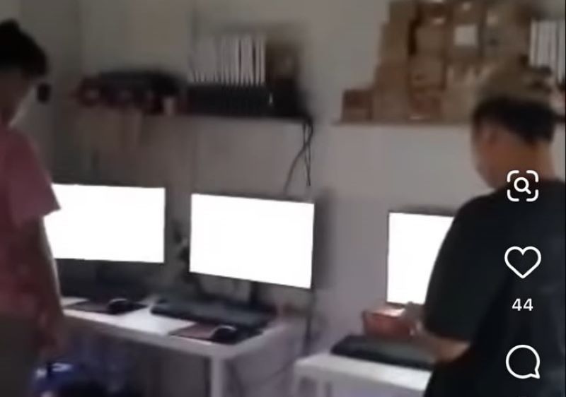 Rumah dinas TNI di Cijantung diduga menjadi markas judi online. Sebanyak 11 warga sipil dan Letkol Arman ditahan untuk diperiksa
