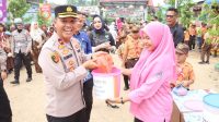 Wakapolres Labuhanbatu Hadiri Sedekah Segenggam Beras, Dorong Semangat Berbagi di Kalangan Pelajar