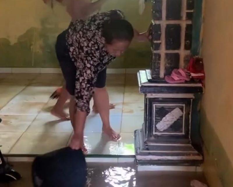 ‎1.832 KK Pengungsi Korban Banjir Di Besitang Langkat, Telah Kembali Pulang